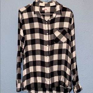 BONGO long sleeve button down size Large